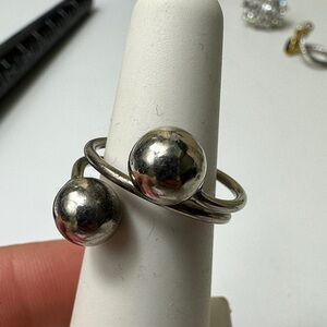 Silver tone Double Ball Open Ring - Silver size 7